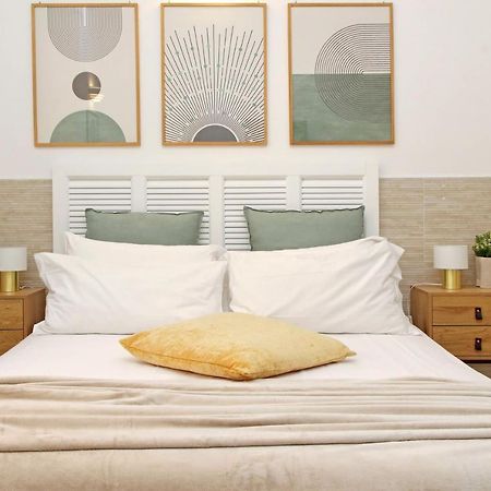 Opera Inn Suites - Rooms And Apartments Рим Екстер'єр фото