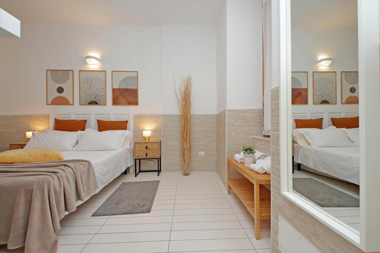 Opera Inn Suites - Rooms And Apartments Рим Екстер'єр фото