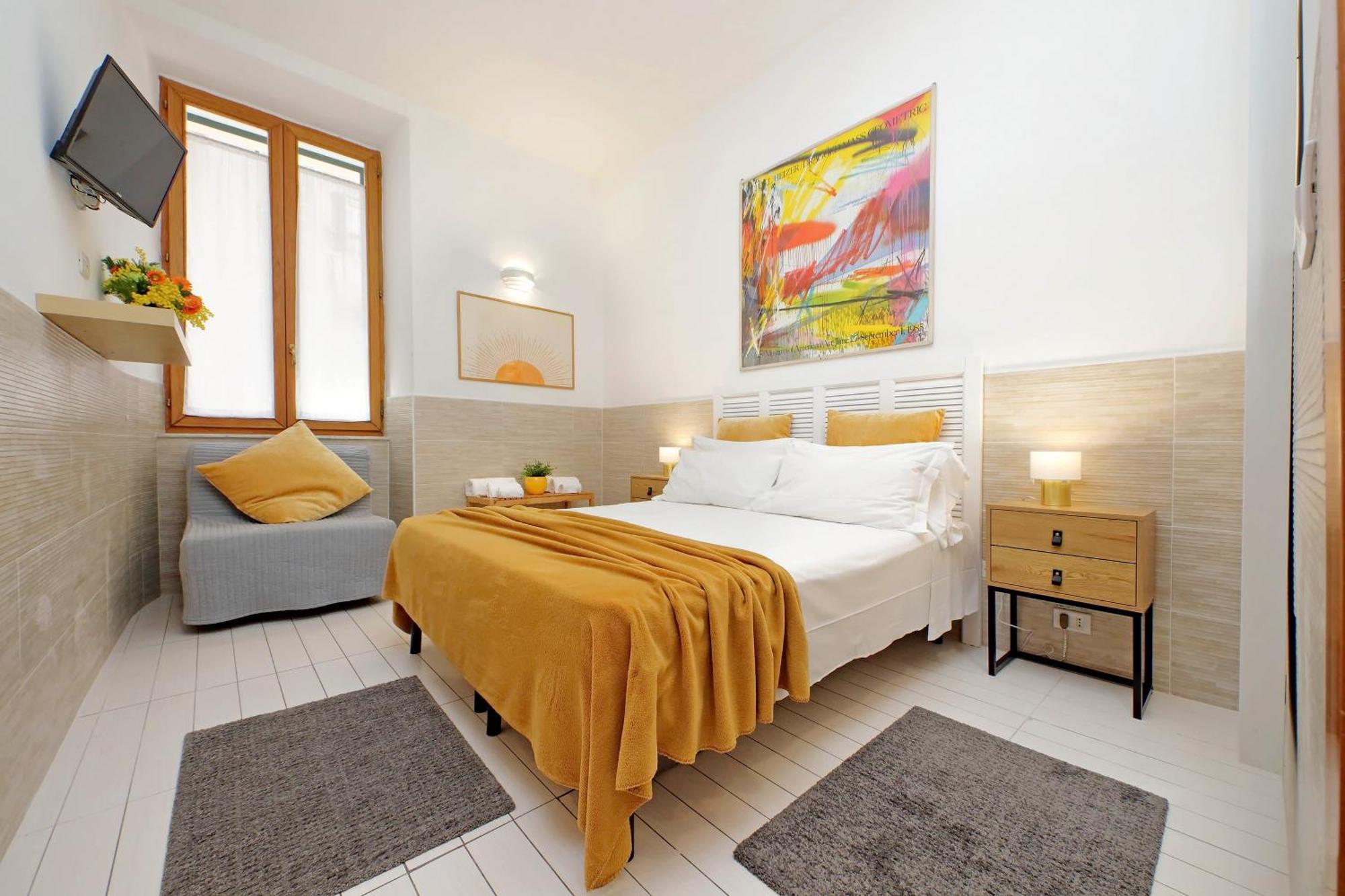 Opera Inn Suites - Rooms And Apartments Рим Екстер'єр фото