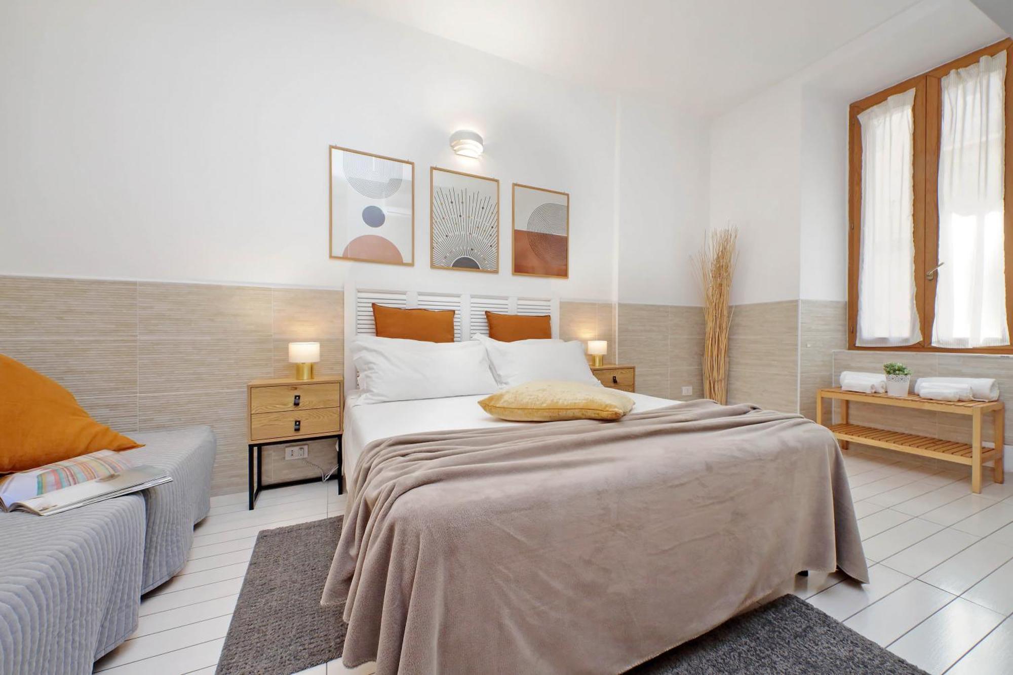 Opera Inn Suites - Rooms And Apartments Рим Екстер'єр фото